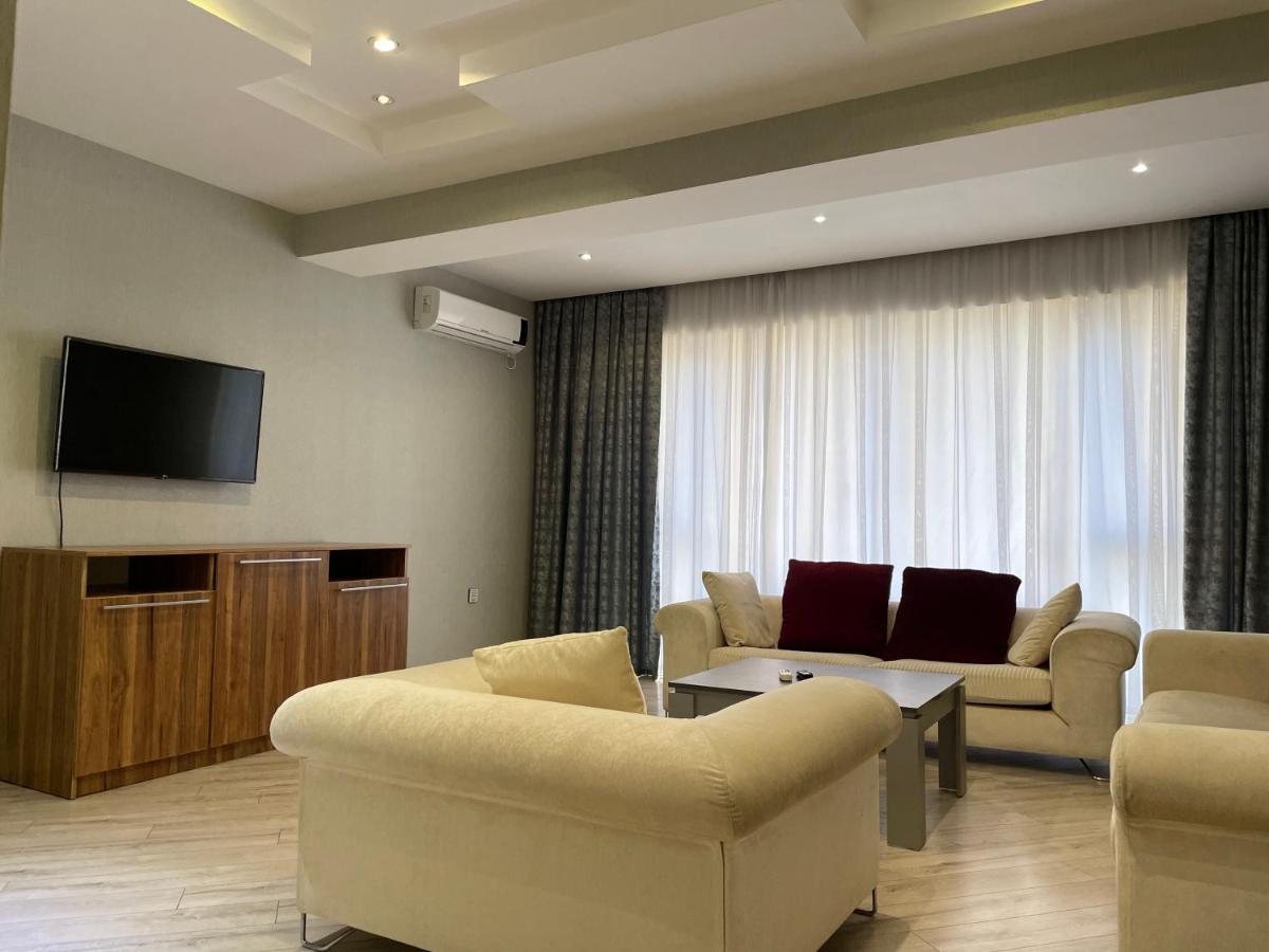 Luxe Azure Apartment Баку Экстерьер фото